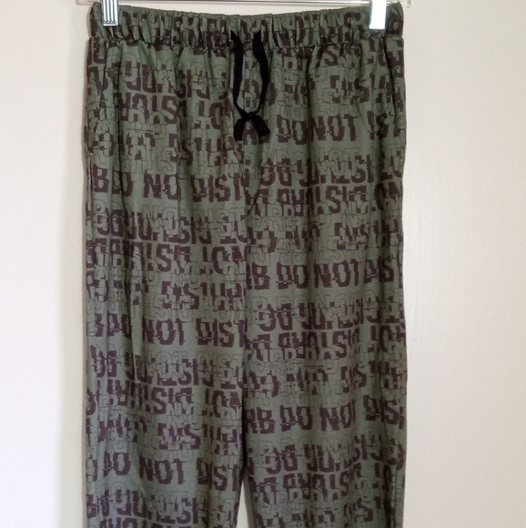 Wonder Nation Pajama set big boys size 18 - Picture 3 of 8